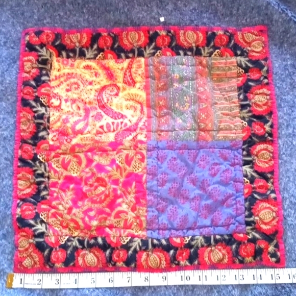 The Company Store/ 3 pieces/ 2 Big Pillow Shams and 1 Little Pillow Sham/ - Picture 7 of 16